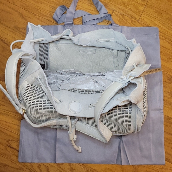 NWT Linea Pelle Preston Perforated Leather Tote Bag, Bone/Ivory - Picture 5 of 5